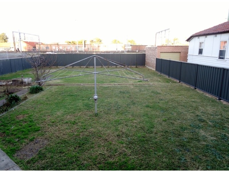 17 Gladstone Avenue, Wollongong NSW 2500