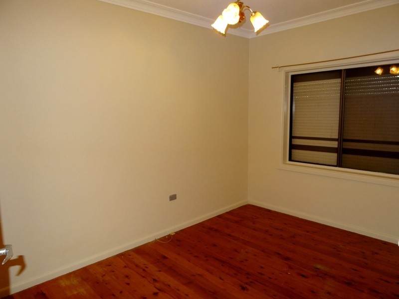 19 James Road, Corrimal NSW 2518