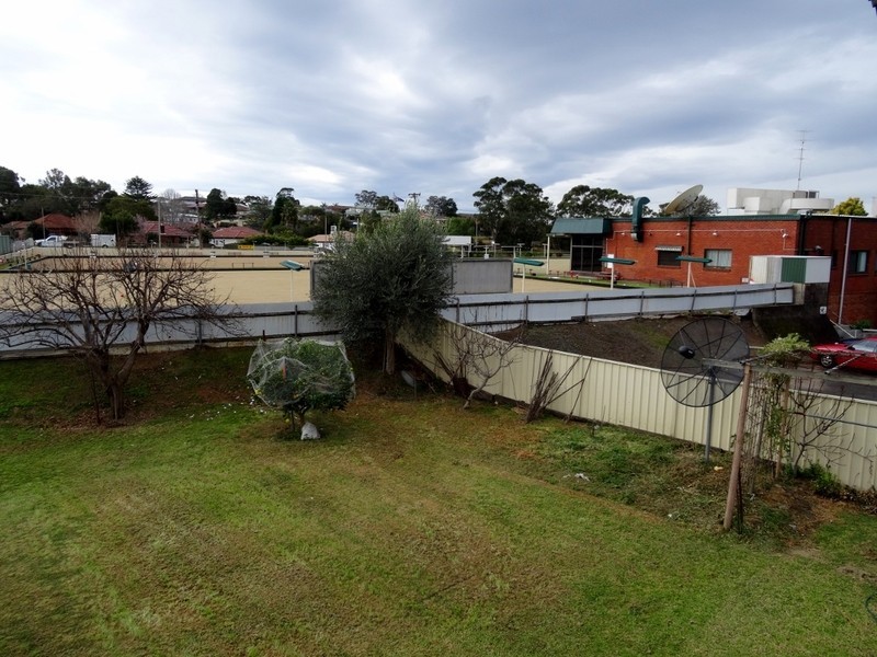 19 James Road, Corrimal NSW 2518