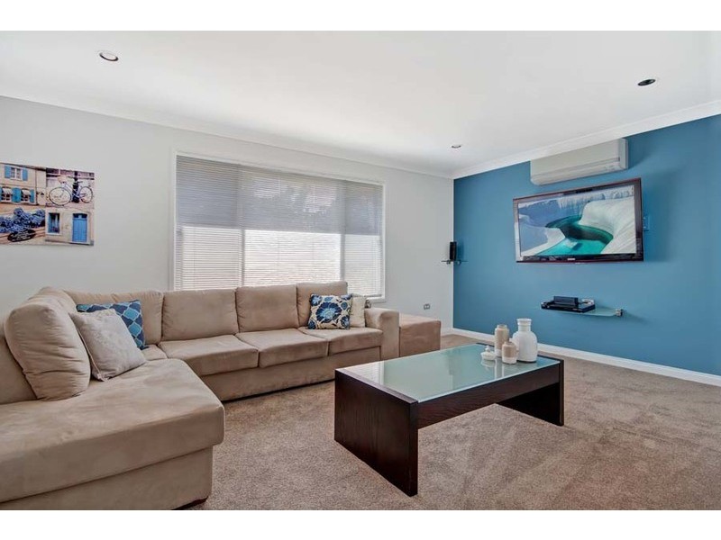 151 Waples  Road, Farmborough Heights NSW 2526