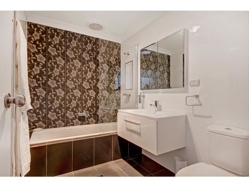 151 Waples  Road, Farmborough Heights NSW 2526