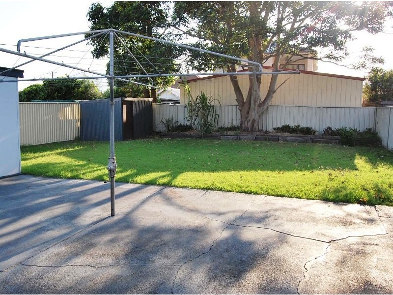 7 George Street, Towradgi NSW 2518