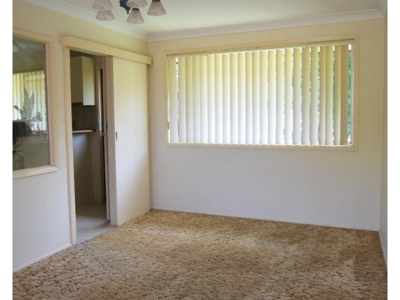6 Belwarra Avenue, Figtree NSW 2525
