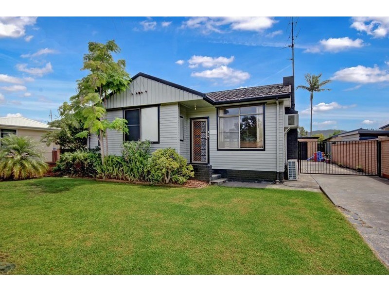 26 Eager Street, Corrimal NSW 2518