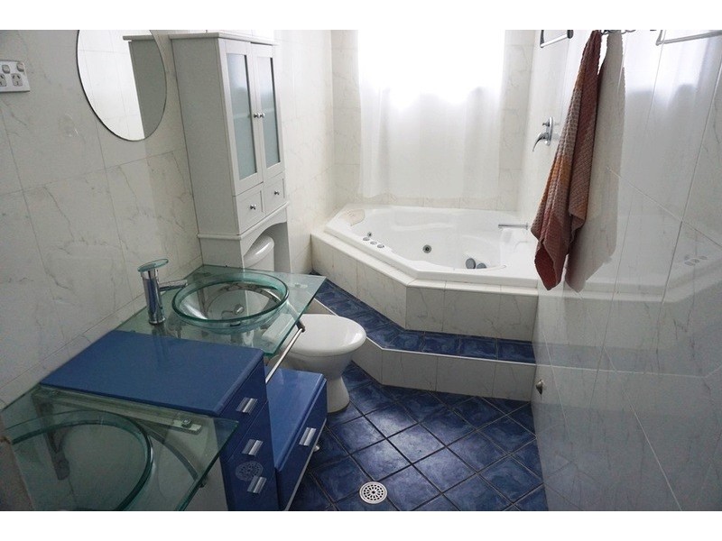 2 Rose Street, Woonona NSW 2517