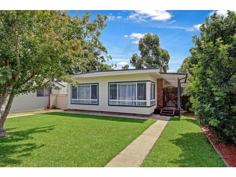 14 Mawarra Avenue, Dapto NSW 2530