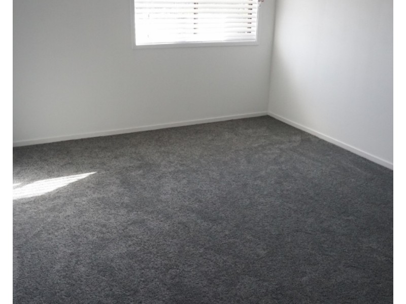 1/3 Melinda Grove, Lake Heights NSW 2502
