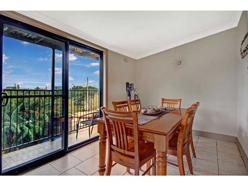 21 Malcolm Avenue, Cringila NSW 2502