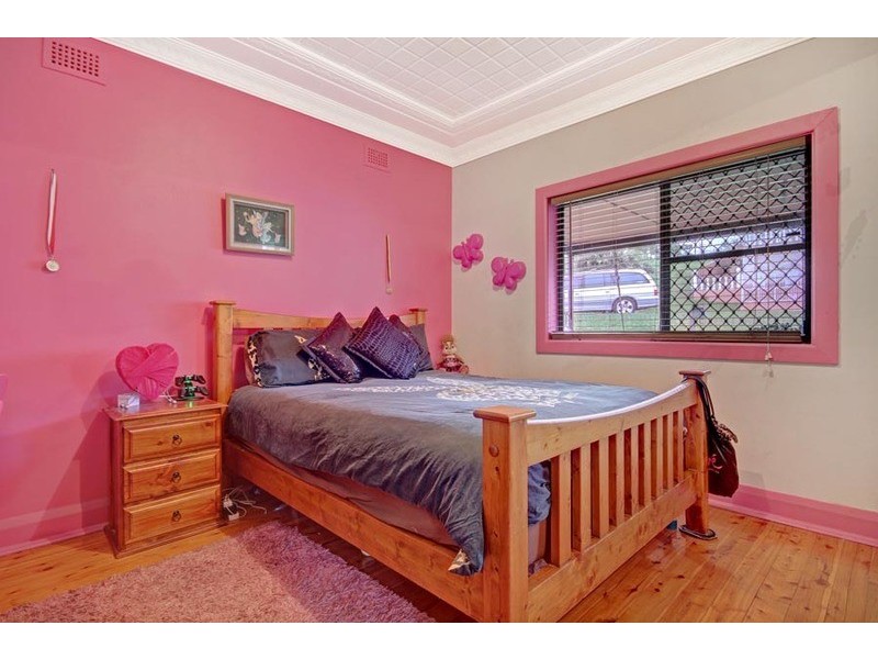 21 Malcolm Avenue, Cringila NSW 2502