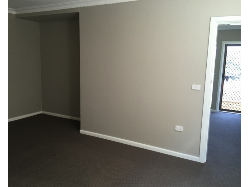 3/260 Flagstaff Road, Lake Heights NSW 2502