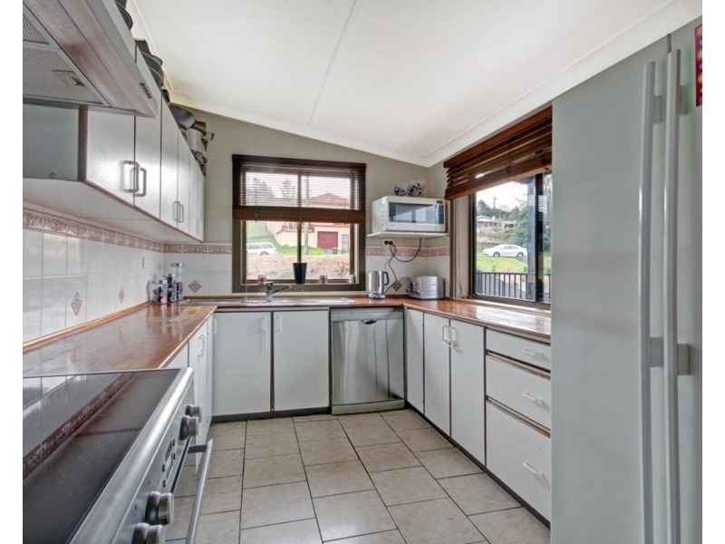 21 Malcolm Avenue, Cringila NSW 2502