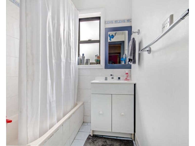 21 Malcolm Avenue, Cringila NSW 2502