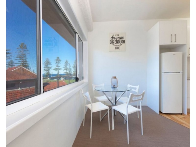 9/6 Parkside Avenue, Wollongong NSW 2500
