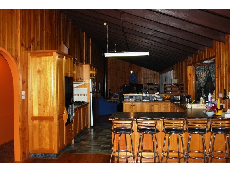 450 The W E Middleton Memorial Drive, Thirlmere NSW 2572