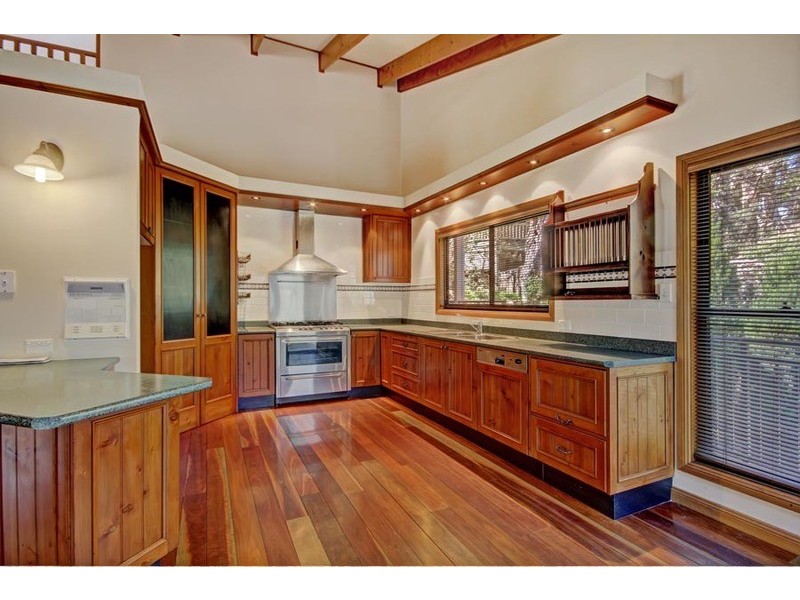 26 Camden Grove, Figtree NSW 2525
