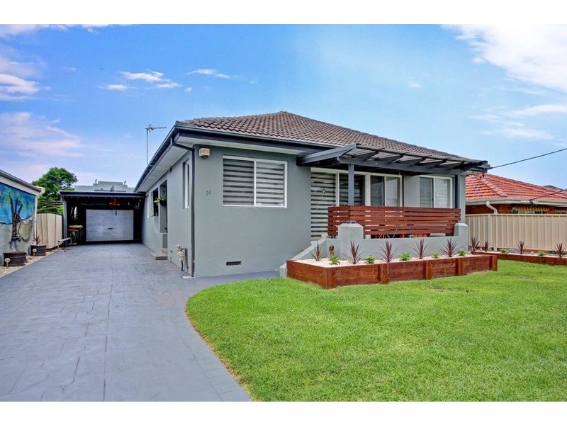 21 Carroll Road, East Corrimal NSW 2518