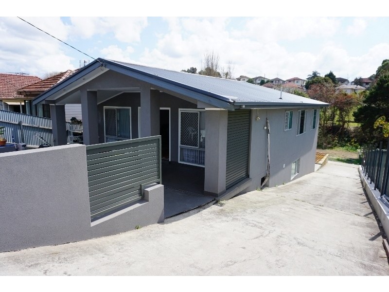 2 Mcgovern Street, Cringila NSW 2502