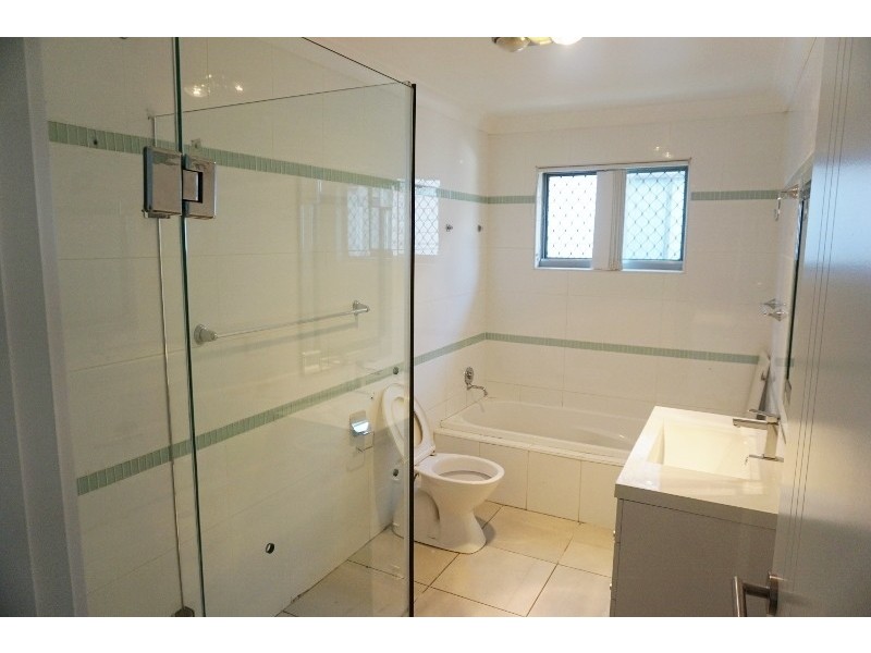 2 Mcgovern Street, Cringila NSW 2502