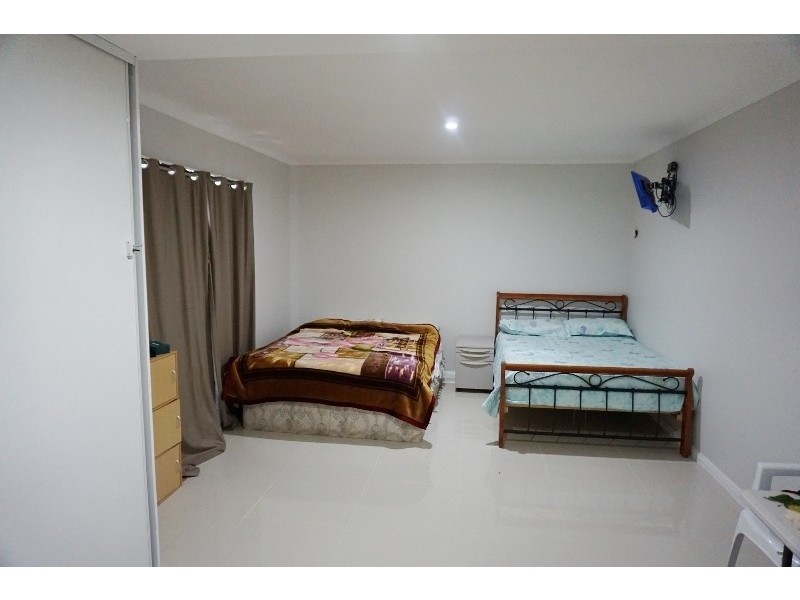 2 Mcgovern Street, Cringila NSW 2502