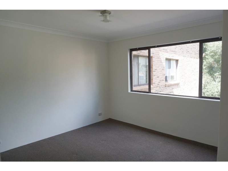 10/2-4 Hindmarsh Avenue, North Wollongong NSW 2500