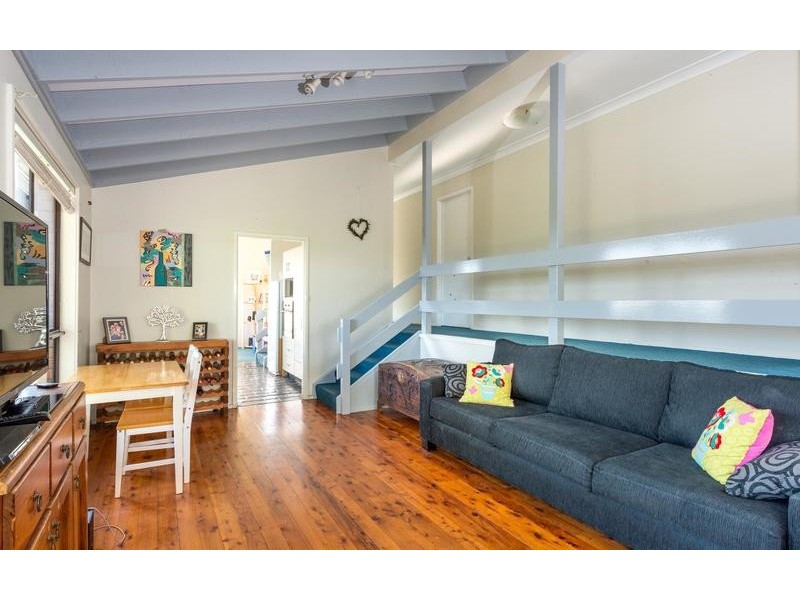 14 Masthead Place, Berkeley NSW 2506