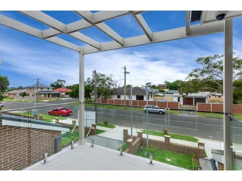 2H King Street, Lake Illawarra NSW 2528