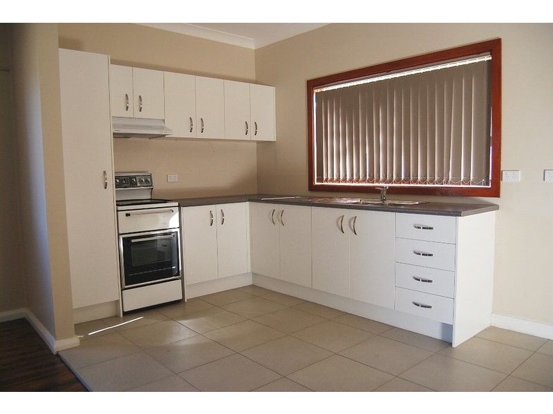 18 Chapman Street, Fairy Meadow NSW 2519