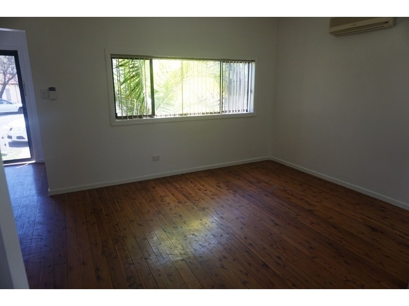 1 Birmingham Street, Cringila NSW 2502