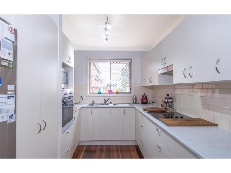 3/2 Miller Street, Coniston NSW 2500