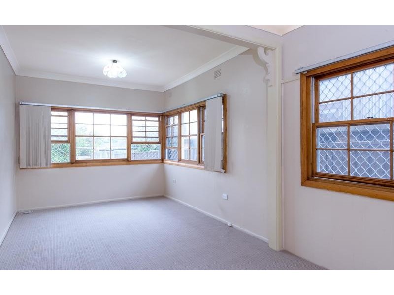 25 Turner Esplanade, East Corrimal NSW 2518