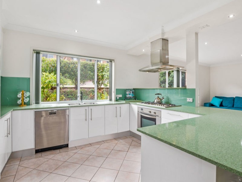 1 Prosser Close, Tarrawanna NSW 2518