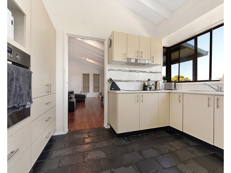 14 Masthead Place, Berkeley NSW 2506