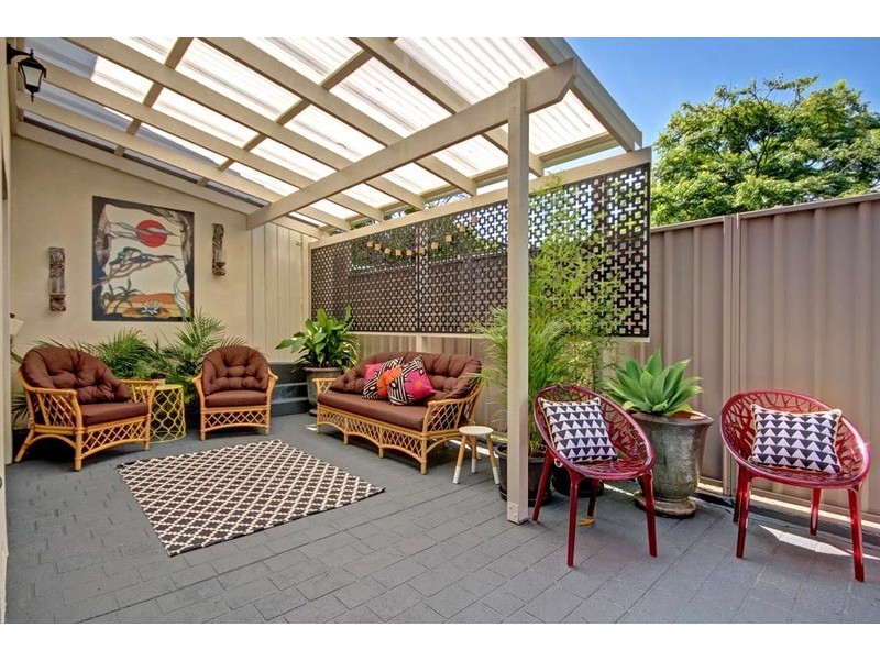 2/73 Gilmore Street, Wollongong NSW 2500