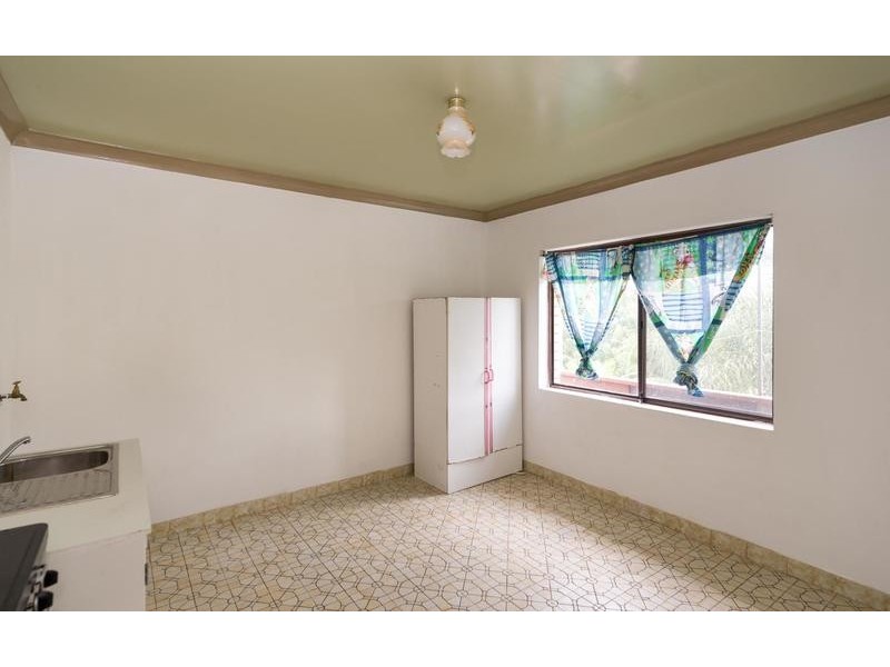 142 Lake Avenue, Cringila NSW 2502