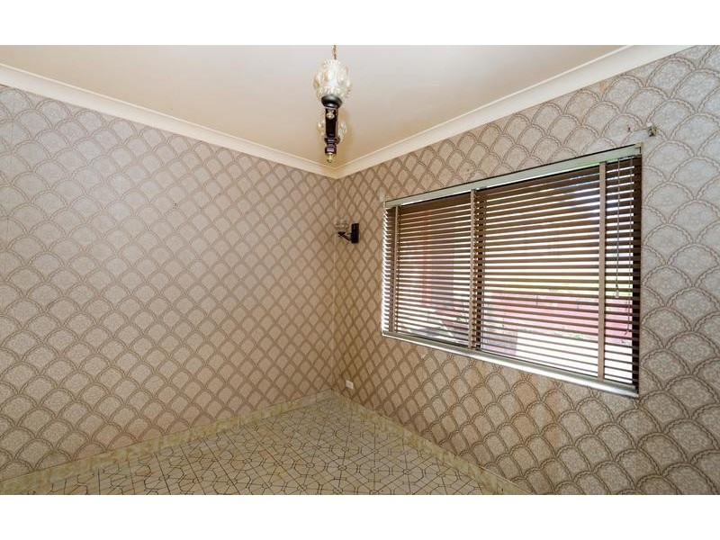 142 Lake Avenue, Cringila NSW 2502