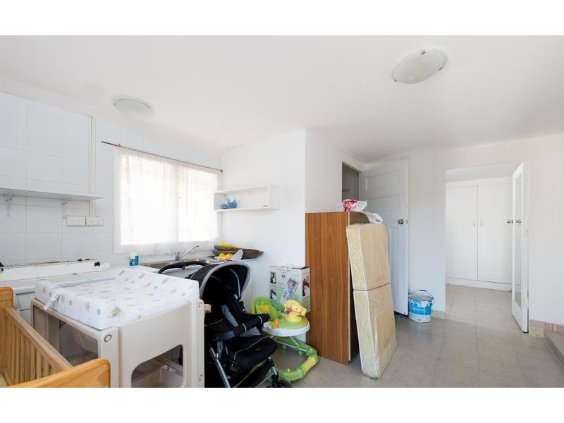 15 McGovern Street, Cringila NSW 2502