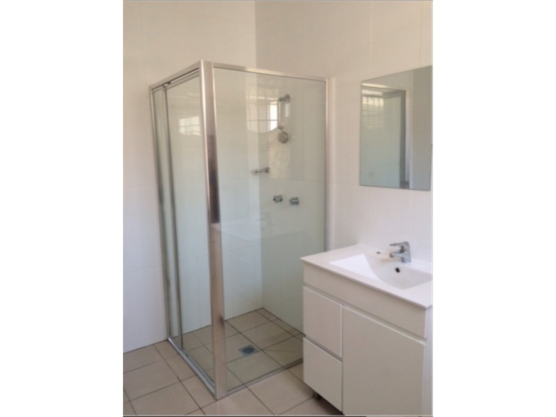 1/256 Crown Lane, Wollongong NSW 2500