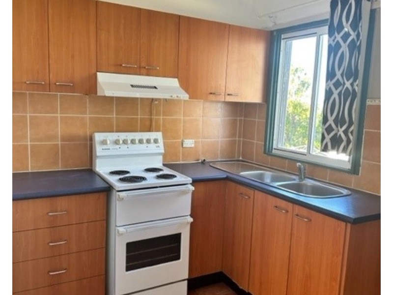 19a Northcliffe Drive, Lake Heights NSW 2502