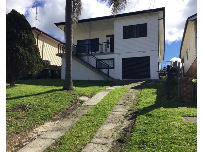 6 Monteith Street, Cringila NSW 2502