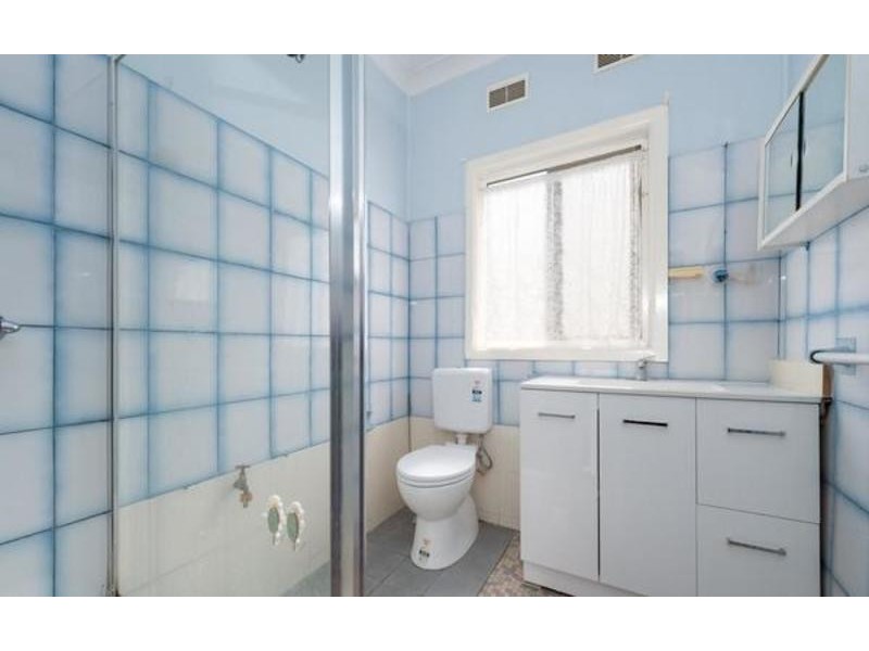 1/15 McGovern Street, Cringila NSW 2502