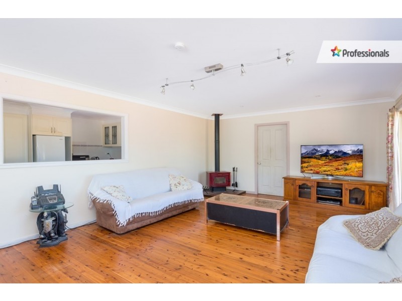 35 Joseph Street, Woonona NSW 2517