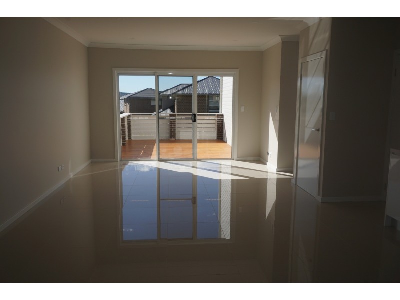 25 Brooks Terrace, Kanahooka NSW 2530