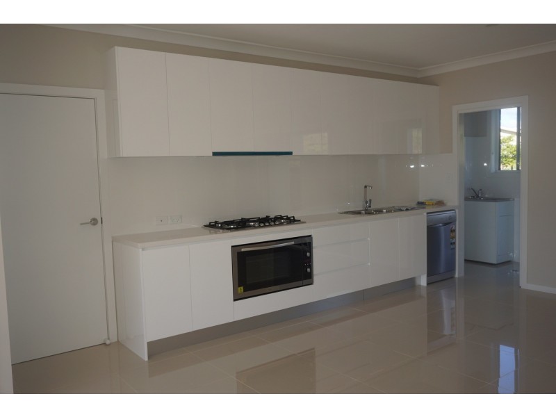 25 Brooks Terrace, Kanahooka NSW 2530