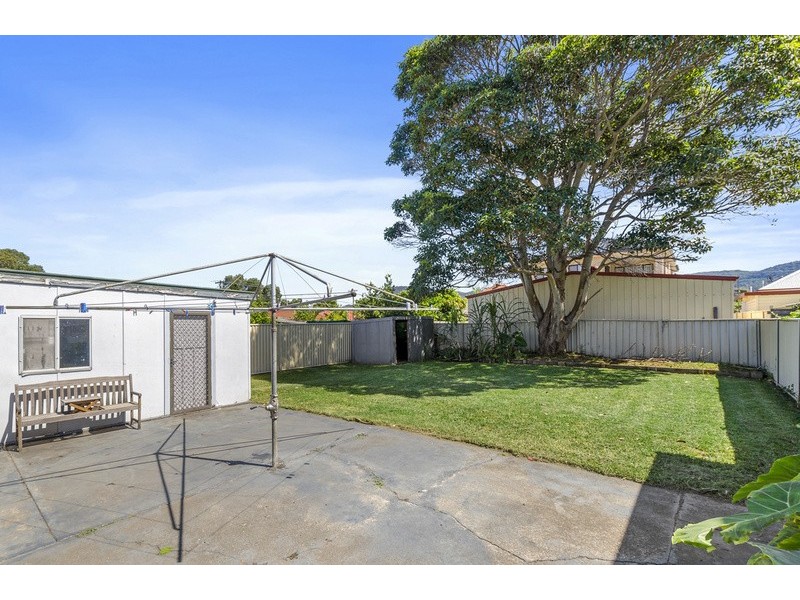 7 George Street, Towradgi NSW 2518