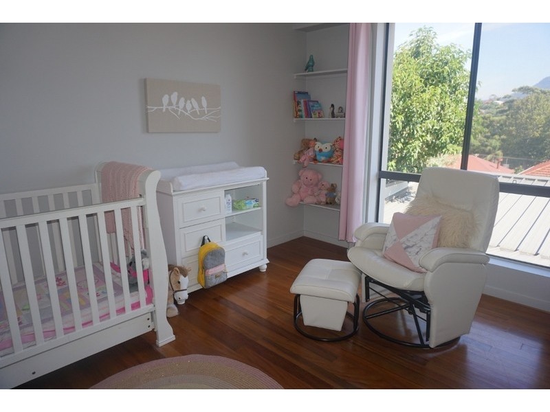 10 Valetta Street, West Wollongong NSW 2500