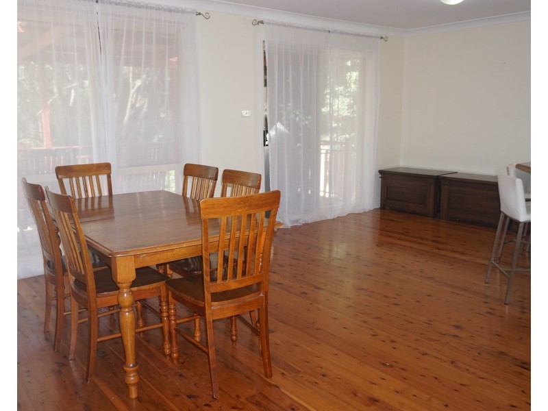 37 Taminga Crescent, Cordeaux Heights NSW 2526