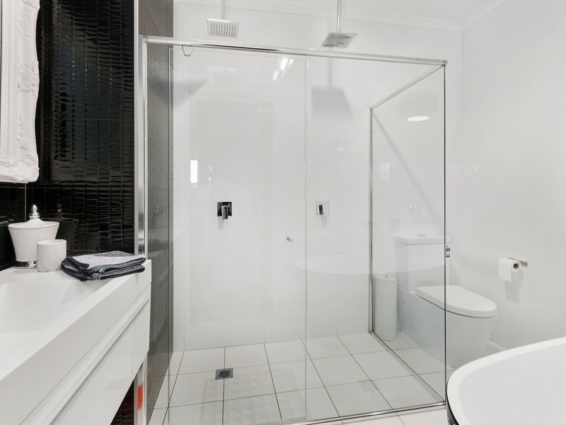 19 Fairy Avenue, Fairy Meadow NSW 2519
