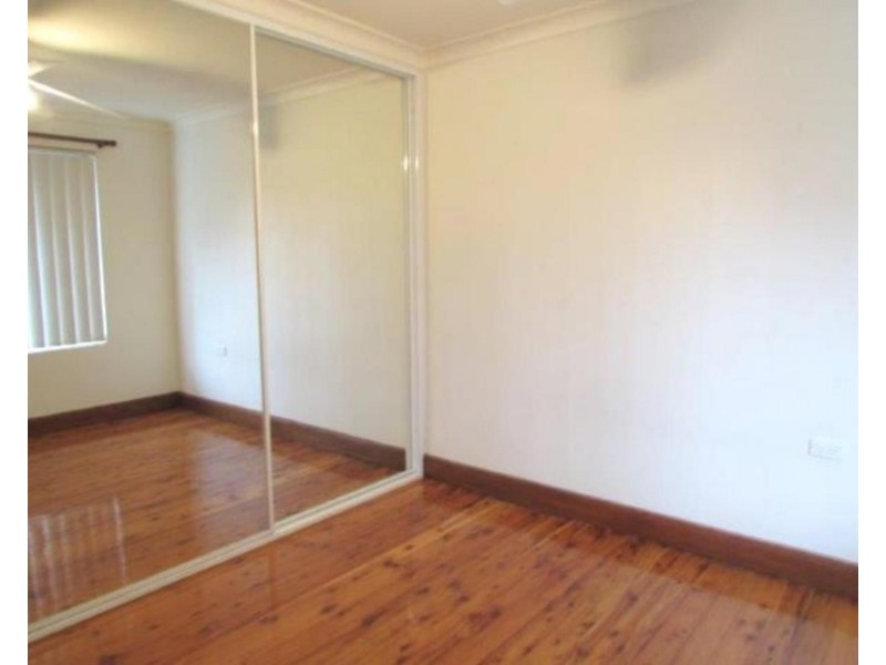 2/22 Rickard Road, Unanderra NSW 2526