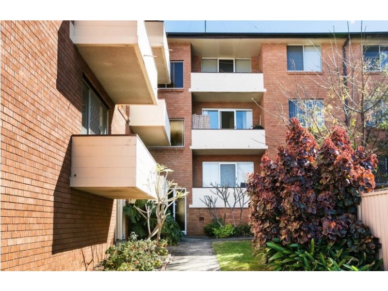 8/42a Kembla Street, Wollongong NSW 2500