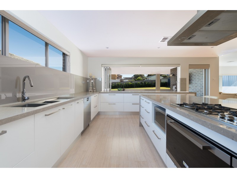 4 Quarry Street, Port Kembla NSW 2505